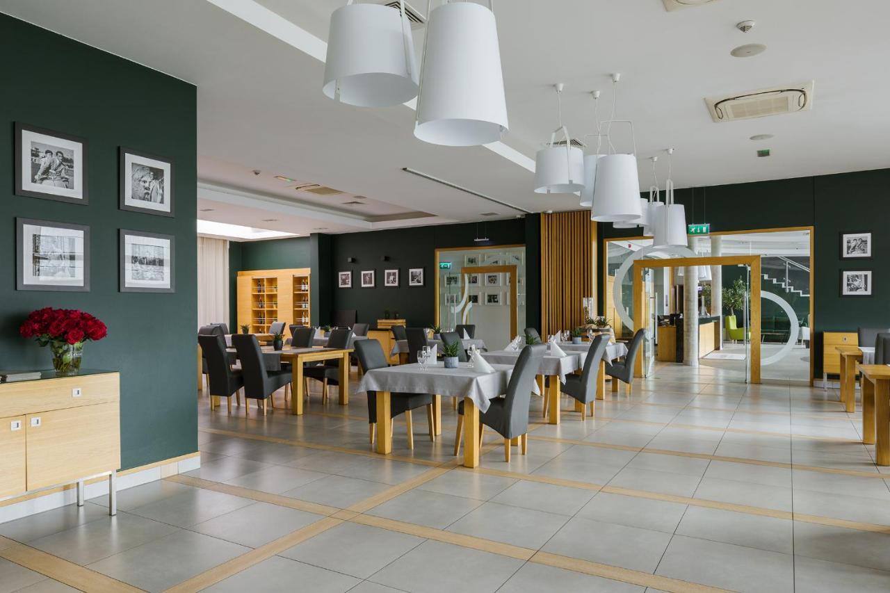 Aroma Stone Hotel Spa Syców Екстериор снимка