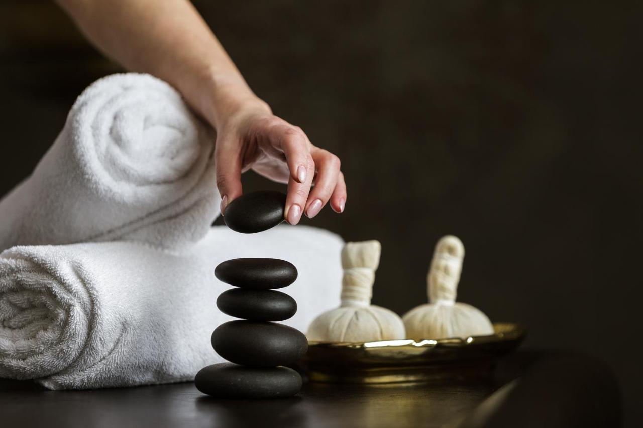Aroma Stone Hotel Spa Syców Екстериор снимка
