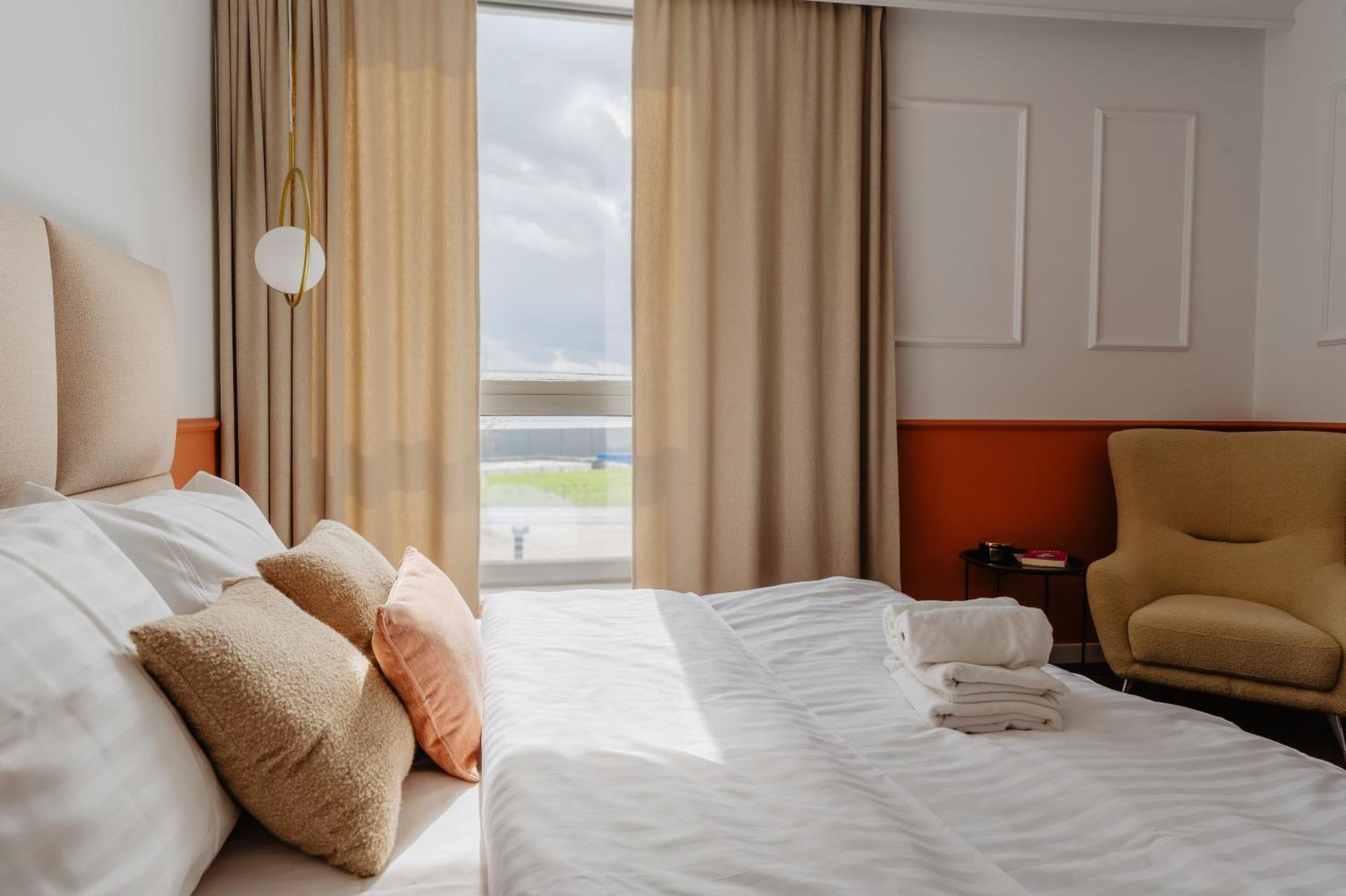 Aroma Stone Hotel Spa Syców Екстериор снимка