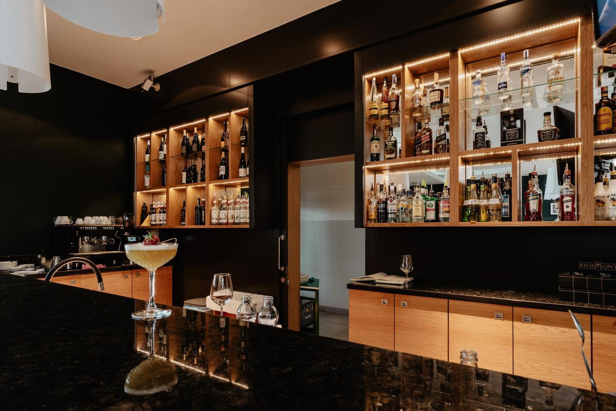 Aroma Stone Hotel Spa Syców Екстериор снимка